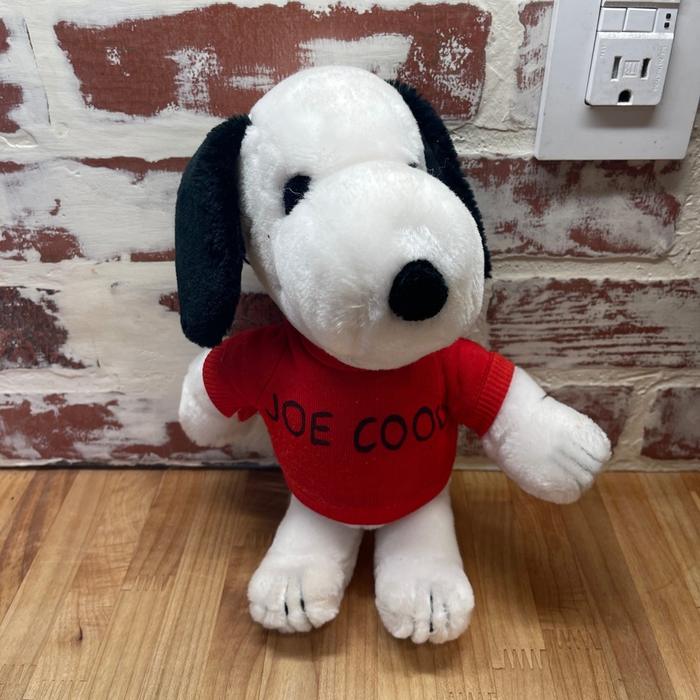 Vintage Applause Snoopy Joe Cool Plush Stuffed Animal Red Sweater 11 inch